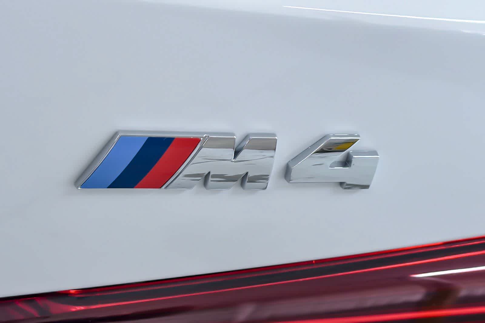 Thumbnail: 2026 BMW M4 - 25