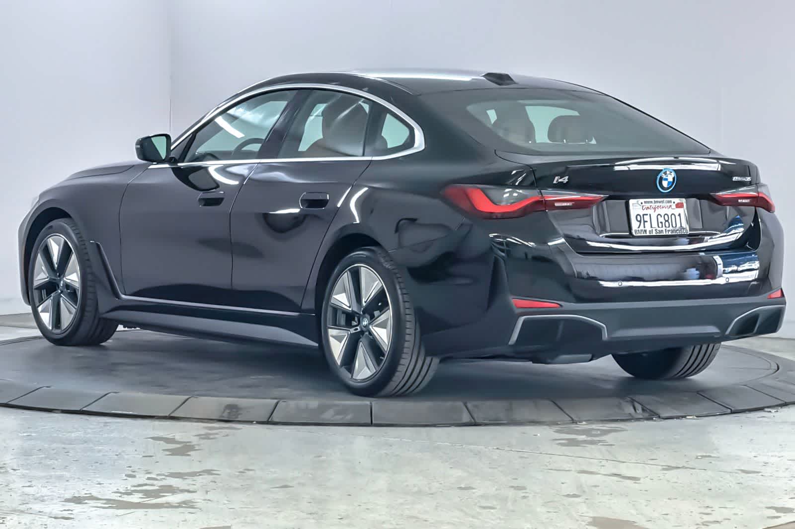 Thumbnail: 2023 BMW i4 - 6