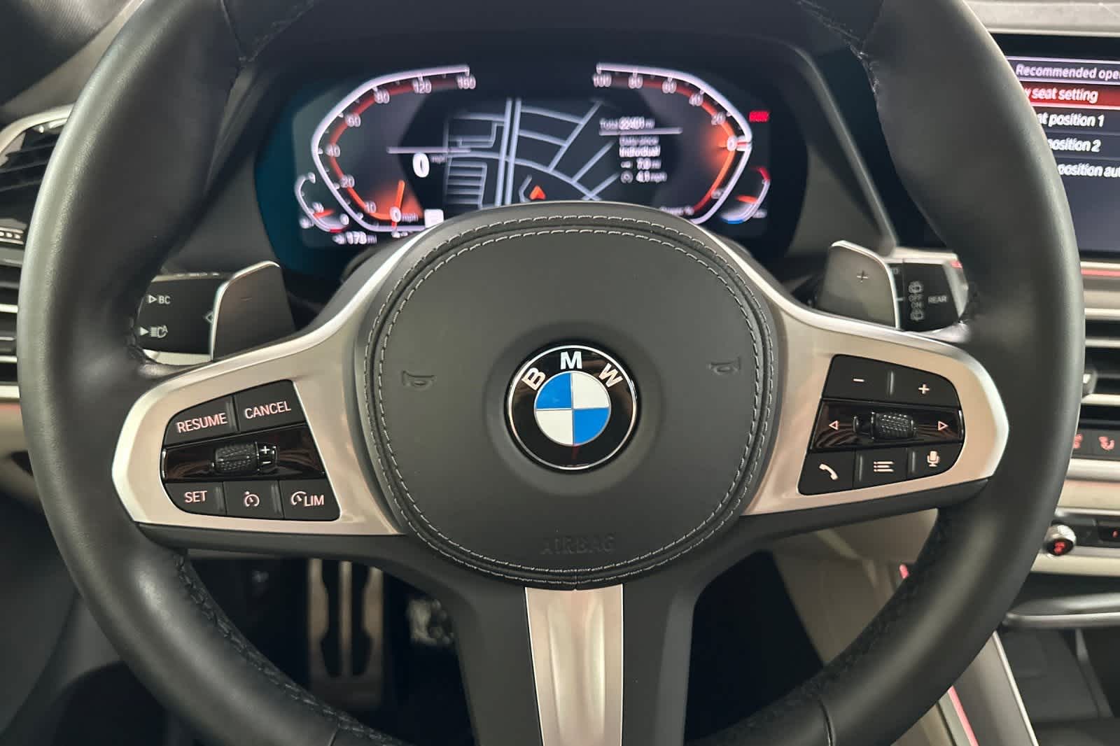 Thumbnail: 2022 BMW X5 - 24