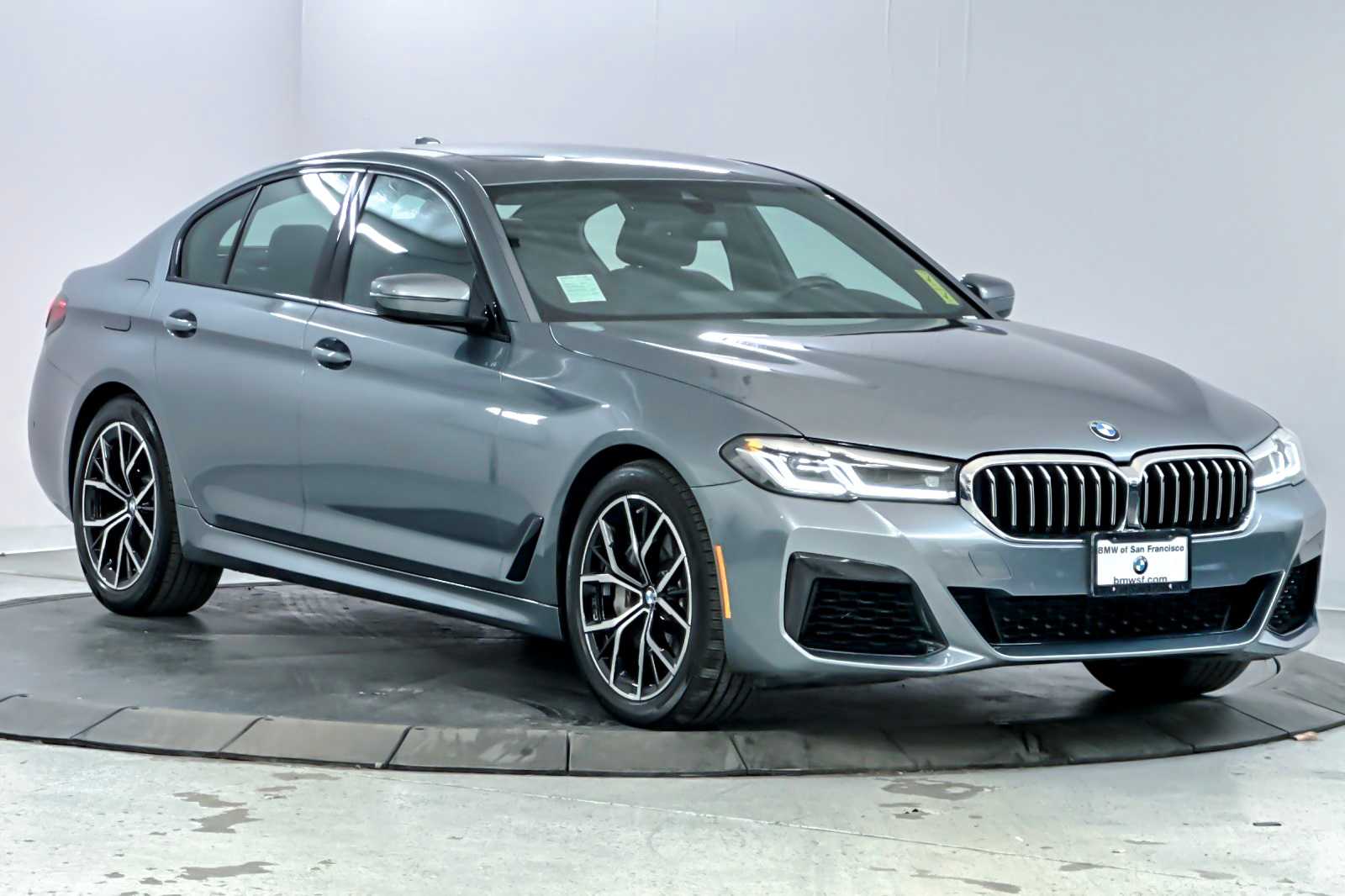 Thumbnail: 2022 BMW 5 Series - 9