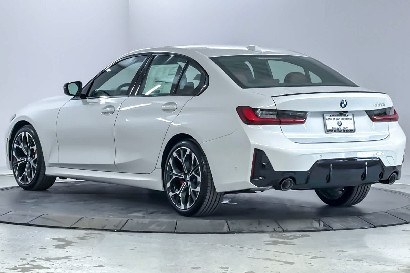 Thumbnail: 2026 BMW 3 Series - 6