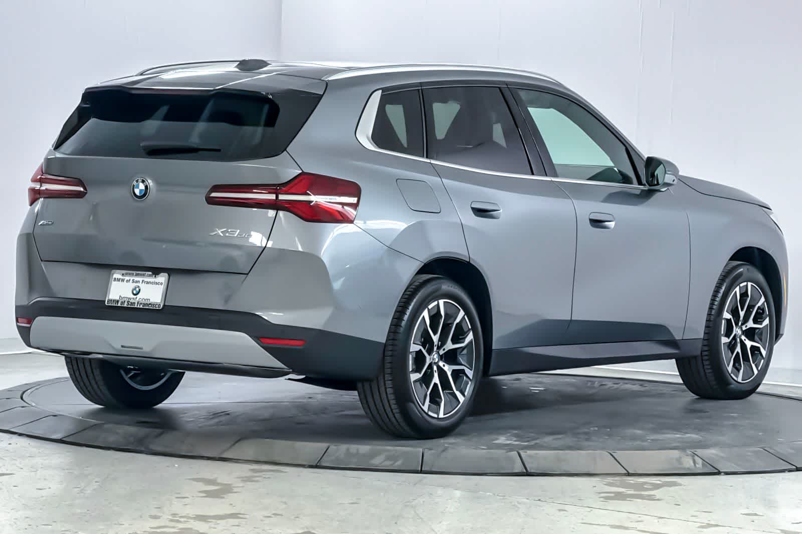 Thumbnail: 2026 BMW X3 - 2