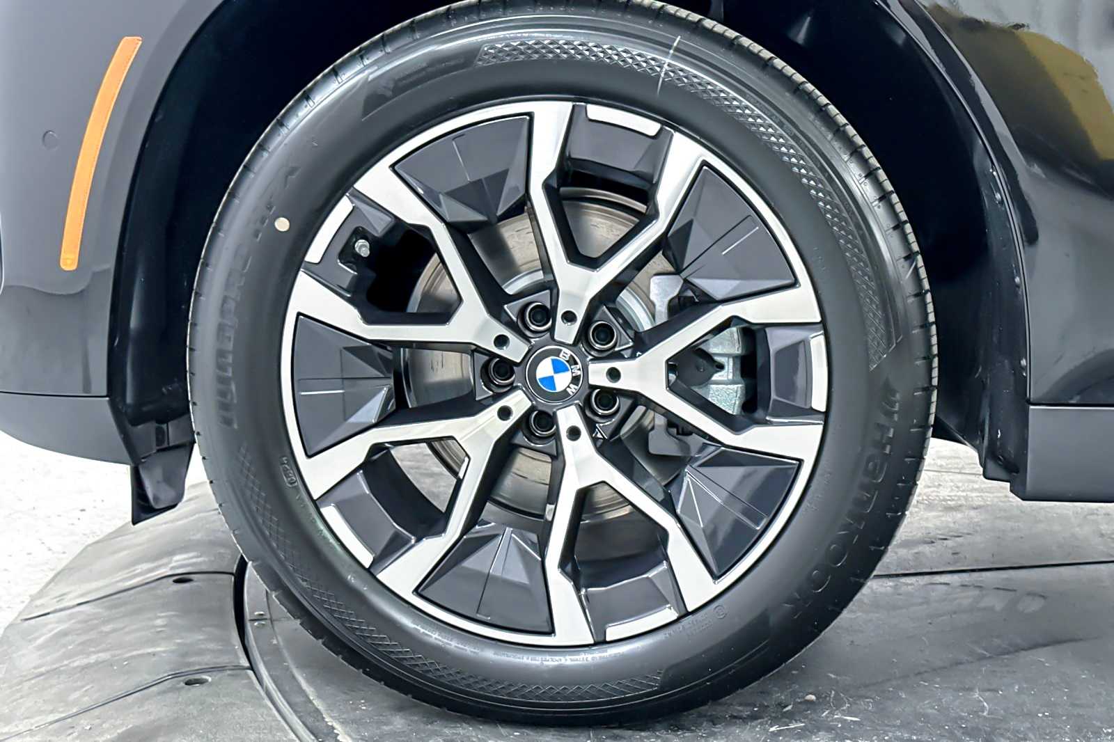 Thumbnail: 2026 BMW X3 - 25