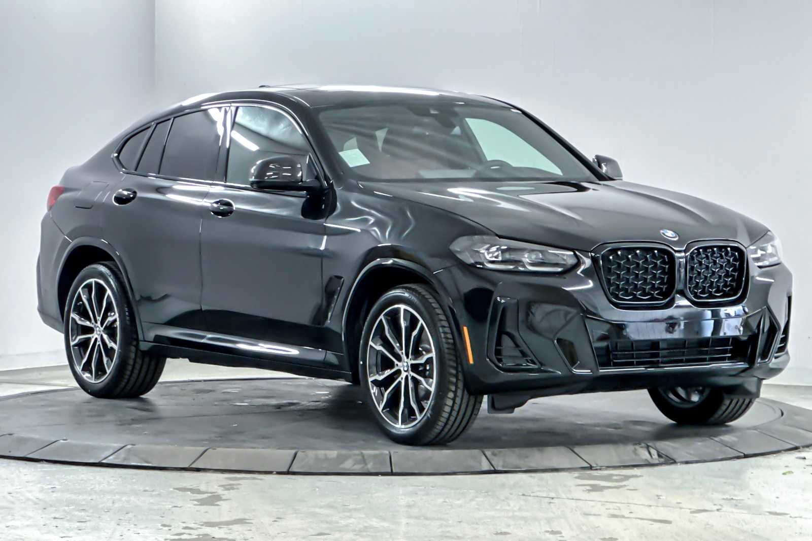 Thumbnail: 2025 BMW X4 - 9