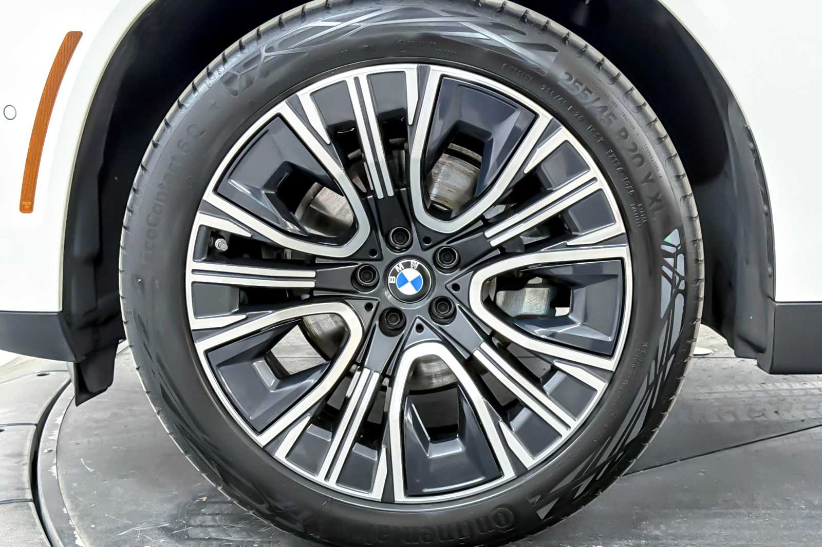 Thumbnail: 2025 BMW X3 - 26