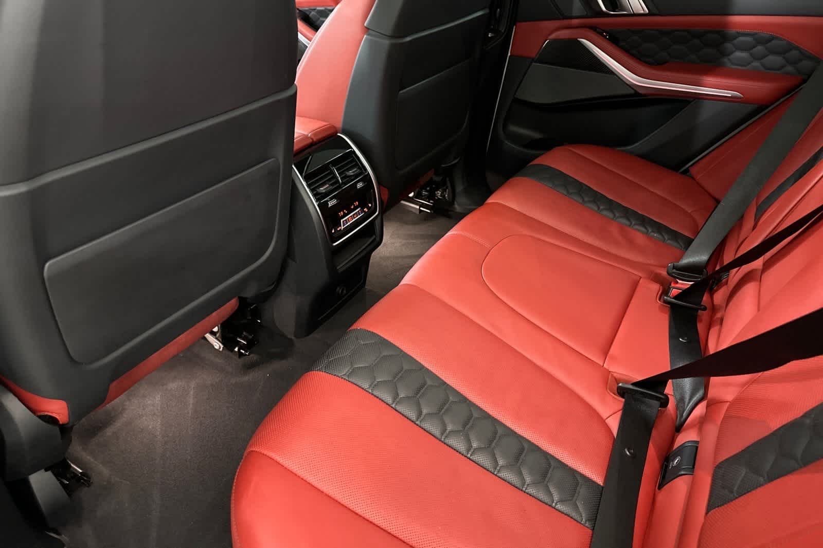 Thumbnail: 2022 BMW X5 - 4
