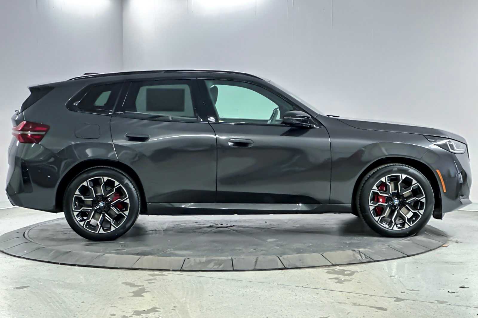 Thumbnail: 2025 BMW X3 - 8
