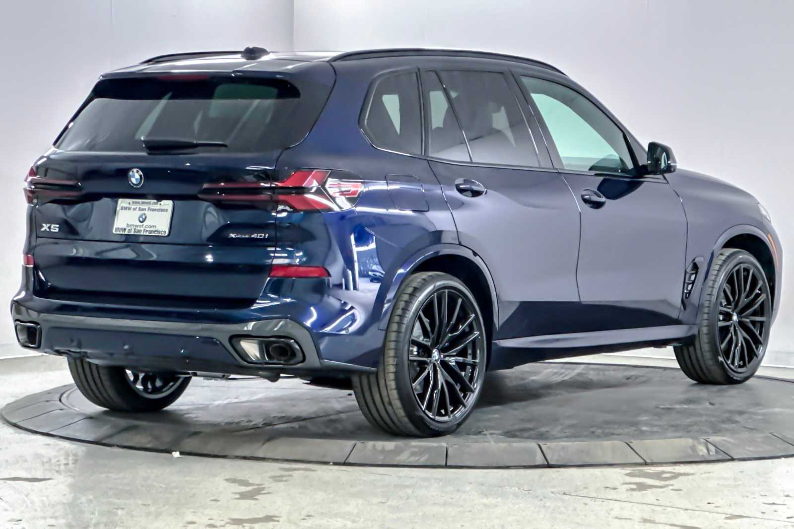 Thumbnail: 2026 BMW X5 - 2