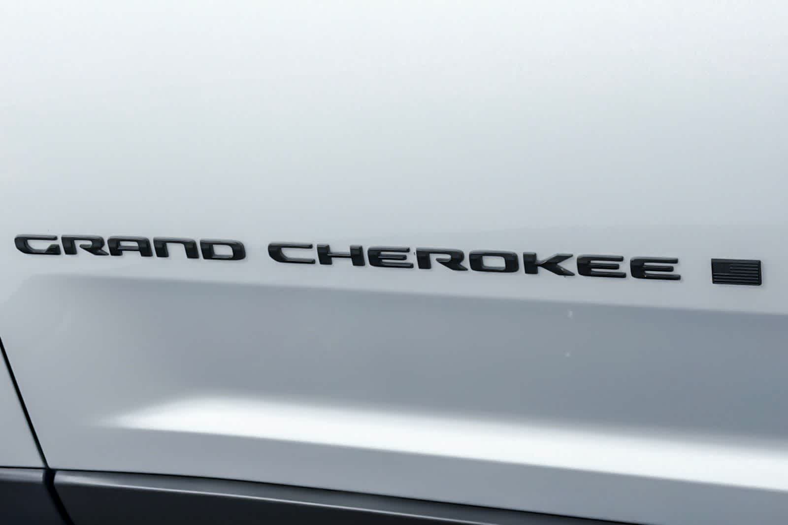 Thumbnail: 2023 Jeep Grand Cherokee L - 27