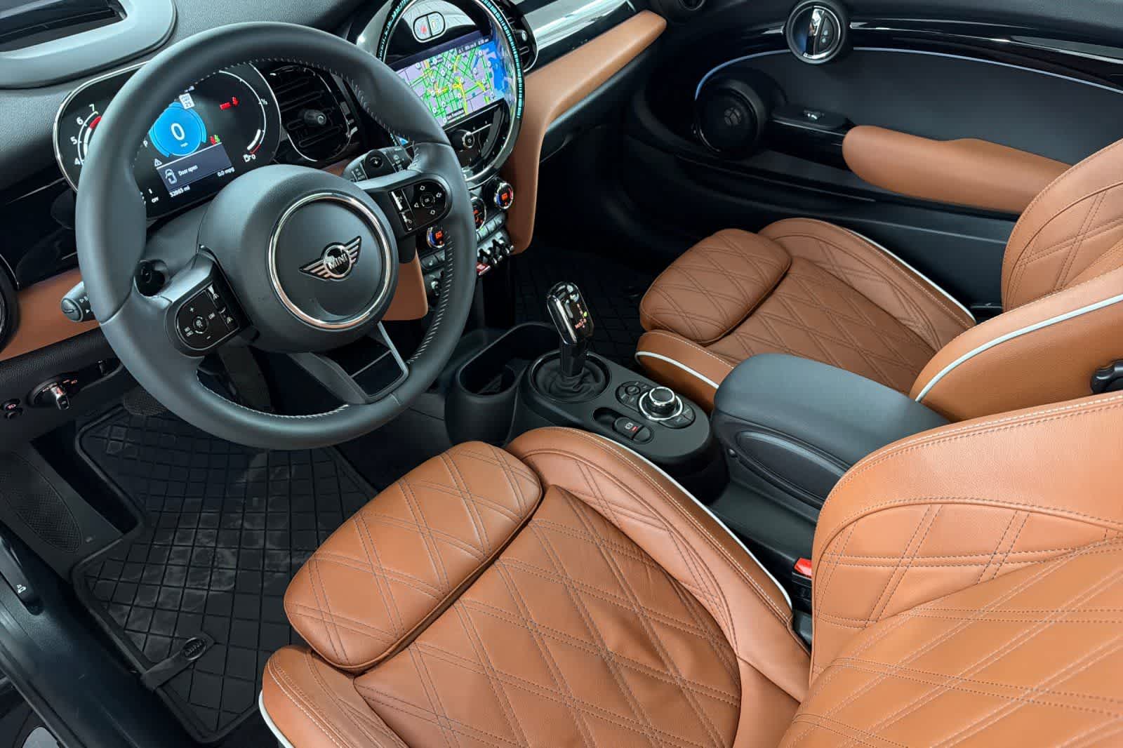 Thumbnail: 2023 MINI Cooper Hardtop - 11