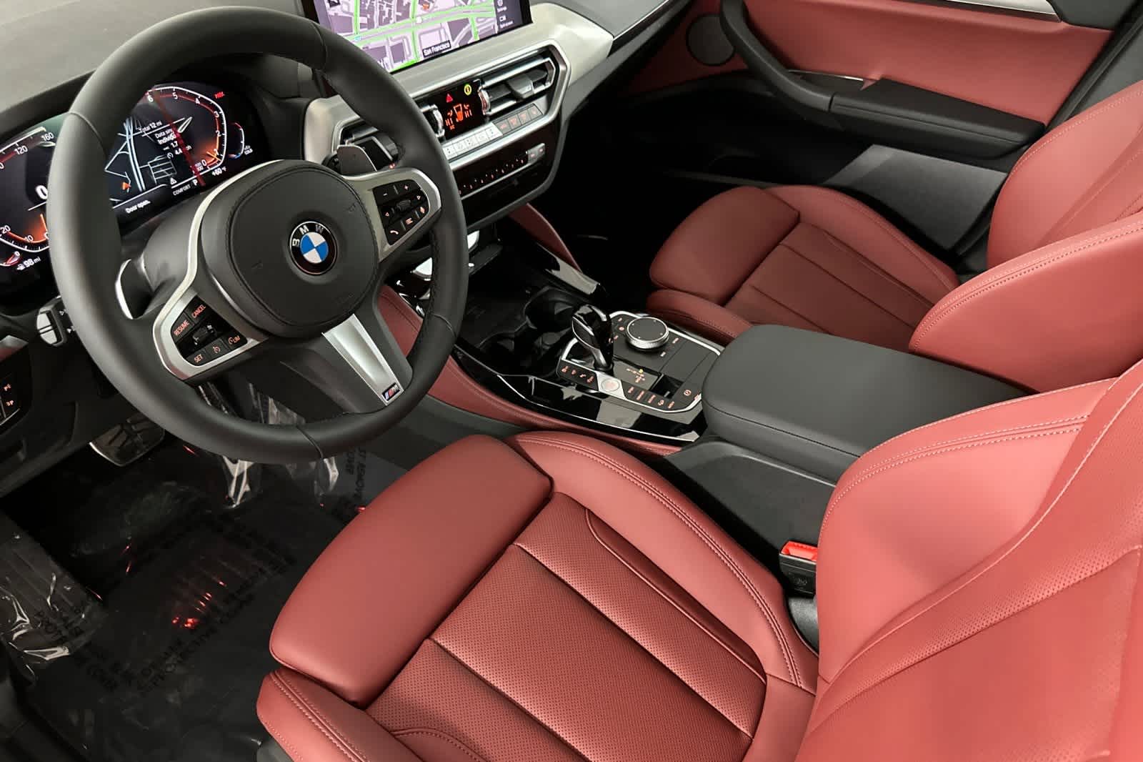 Thumbnail: 2025 BMW X4 - 11