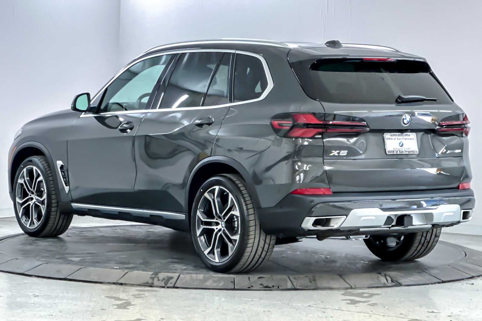 Thumbnail: 2026 BMW X5 - 6