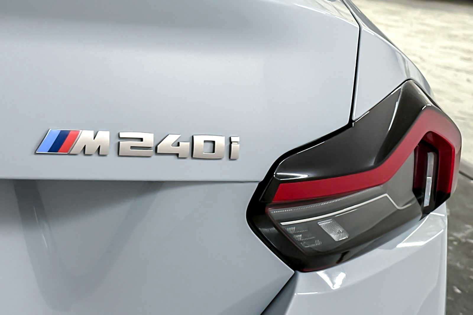 Thumbnail: 2023 BMW 2 Series - 27