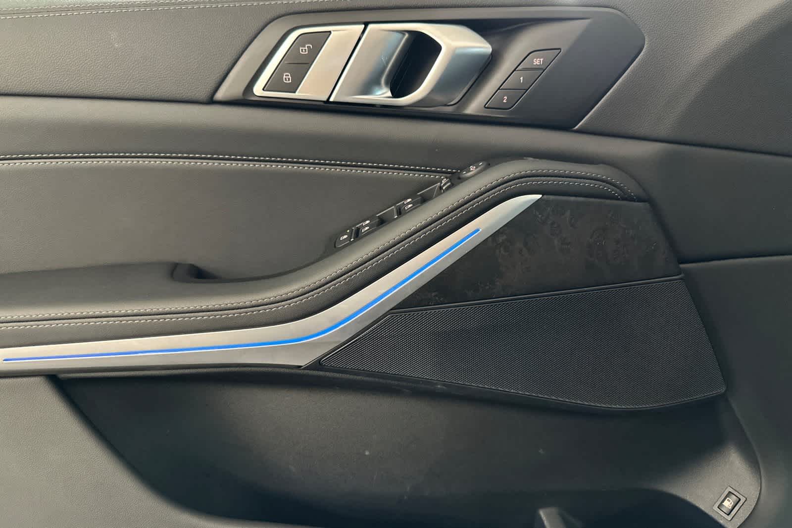 Thumbnail: 2023 BMW X5 - 12