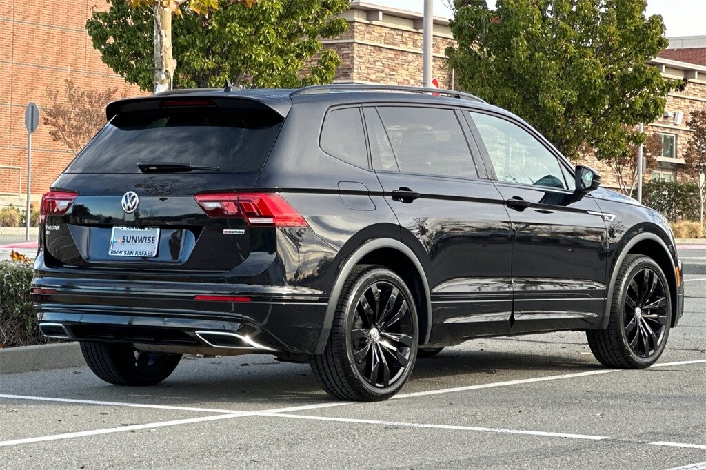 2021 Volkswagen Tiguan SE R-Line Black photo 2