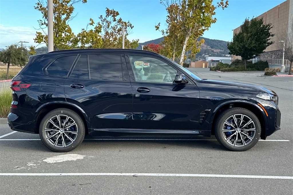 New 2026 BMW X5 xDrive40i SUV