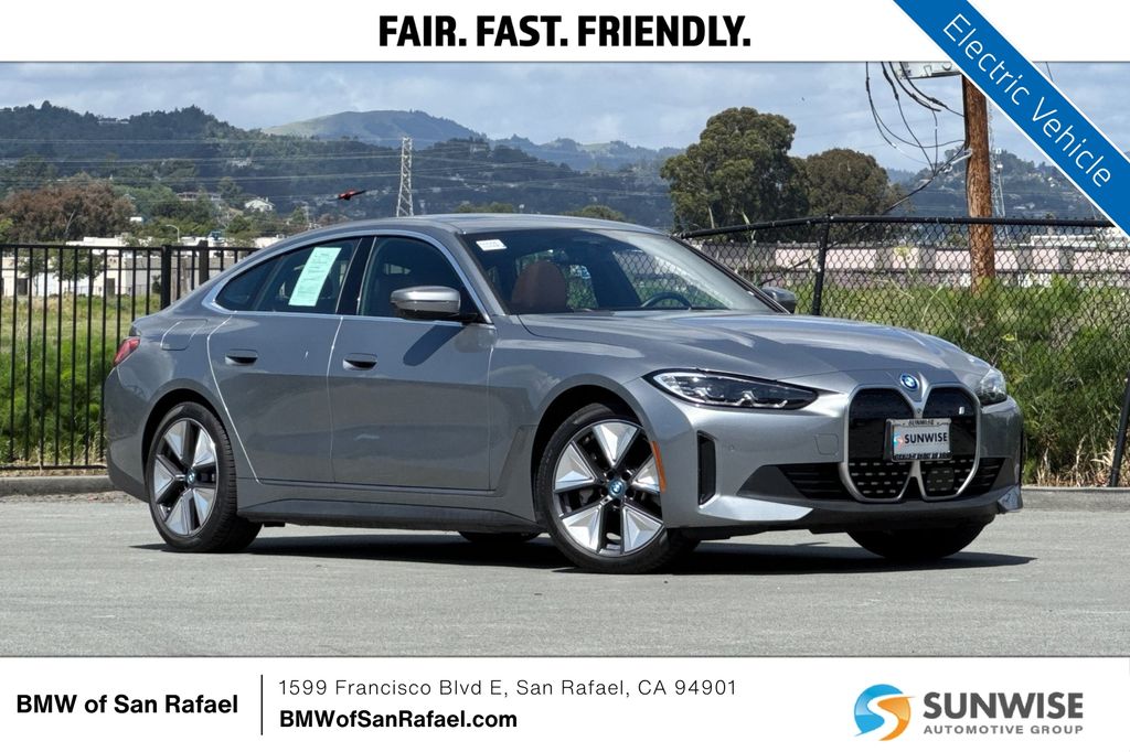 2023 BMW i4 eDrive35's photo