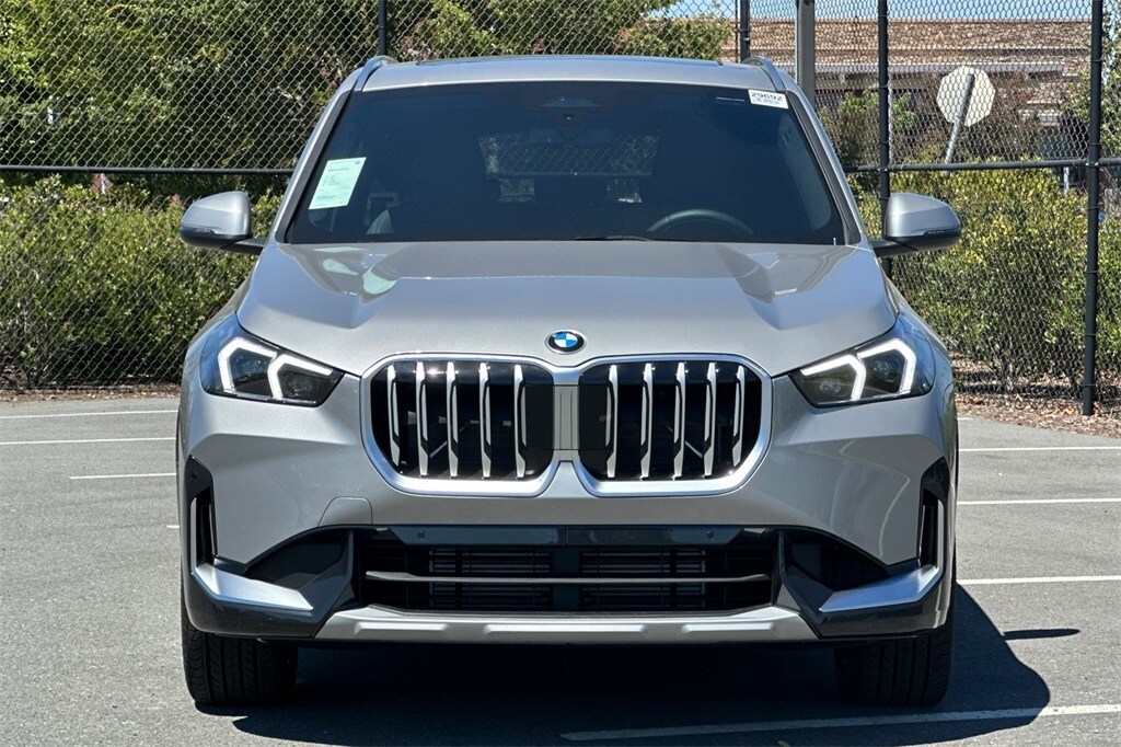 2025 Bmw X1 XDrive28i photo 3