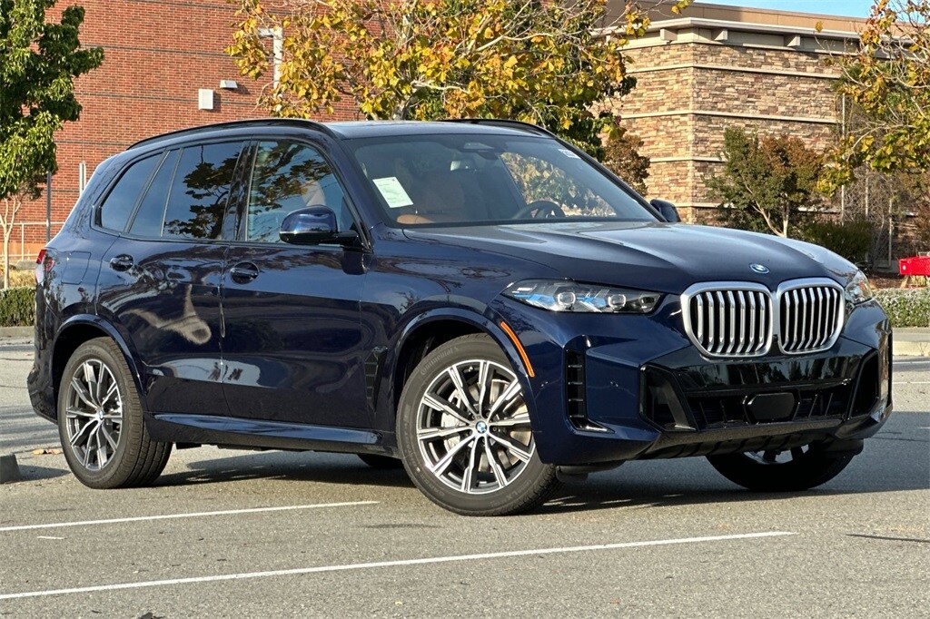 New 2026 BMW X5 PHEV xDrive50e SUV