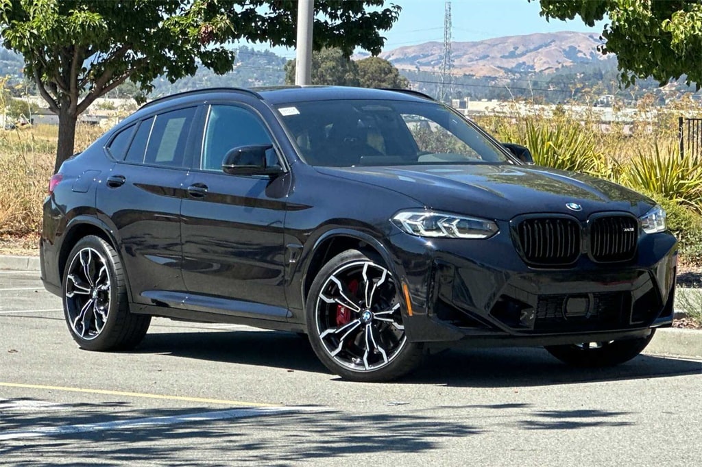 Used 2024 BMW X4 M Base with VIN 5YM23EC02R9V92445 for sale in San Rafael, CA