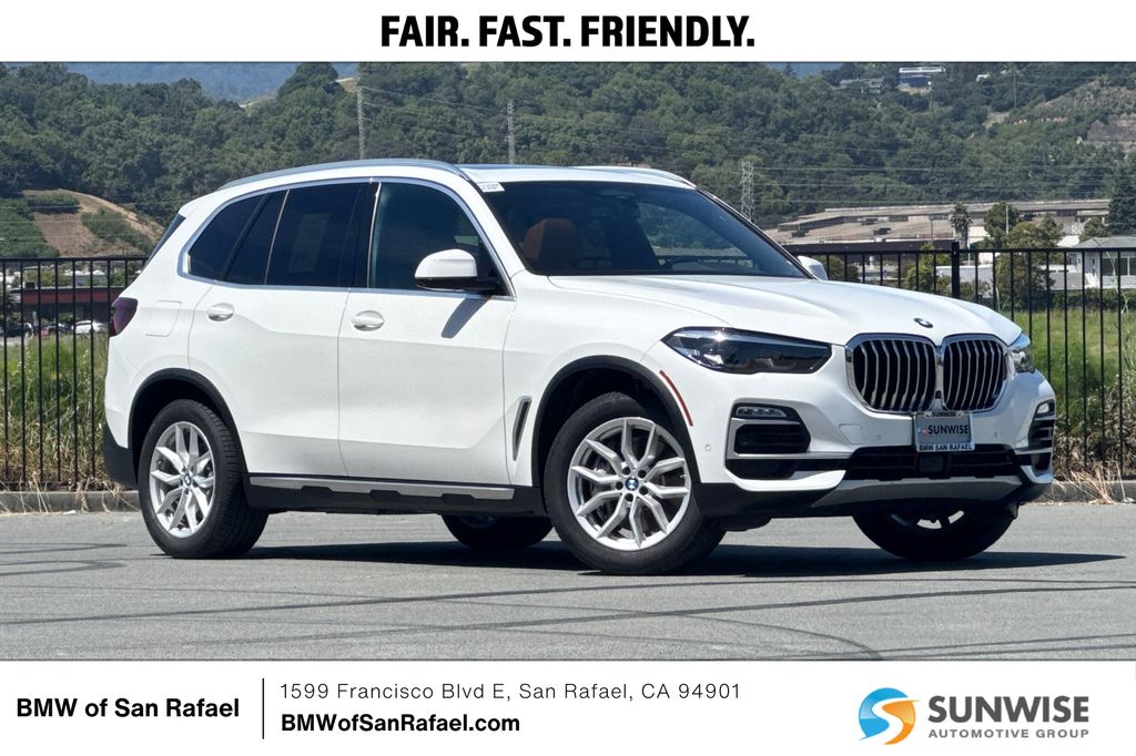 2021 BMW X5 xDrive45e's photo