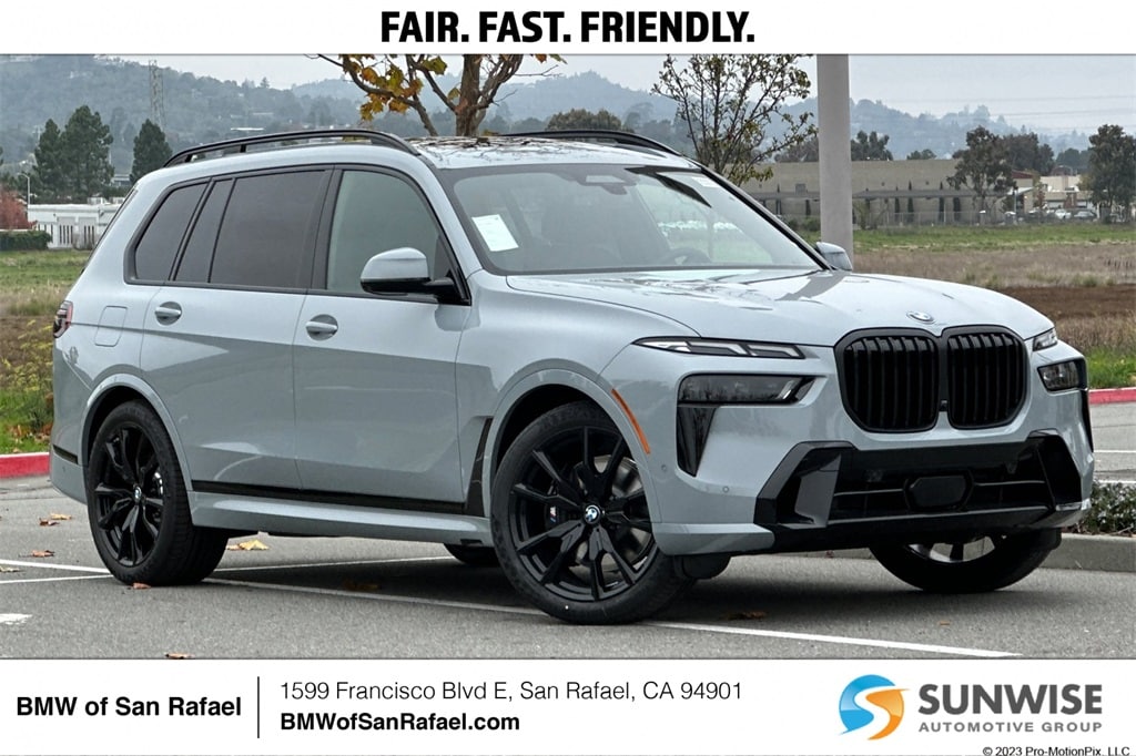 2026 BMW X7 40i's photo