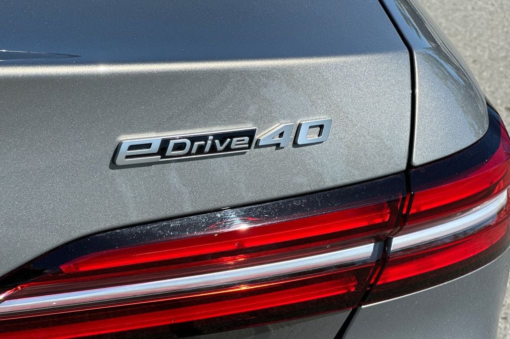 2024 BMW i5 40 - Photo 27