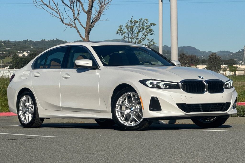 New 2026 BMW 330i Sedan