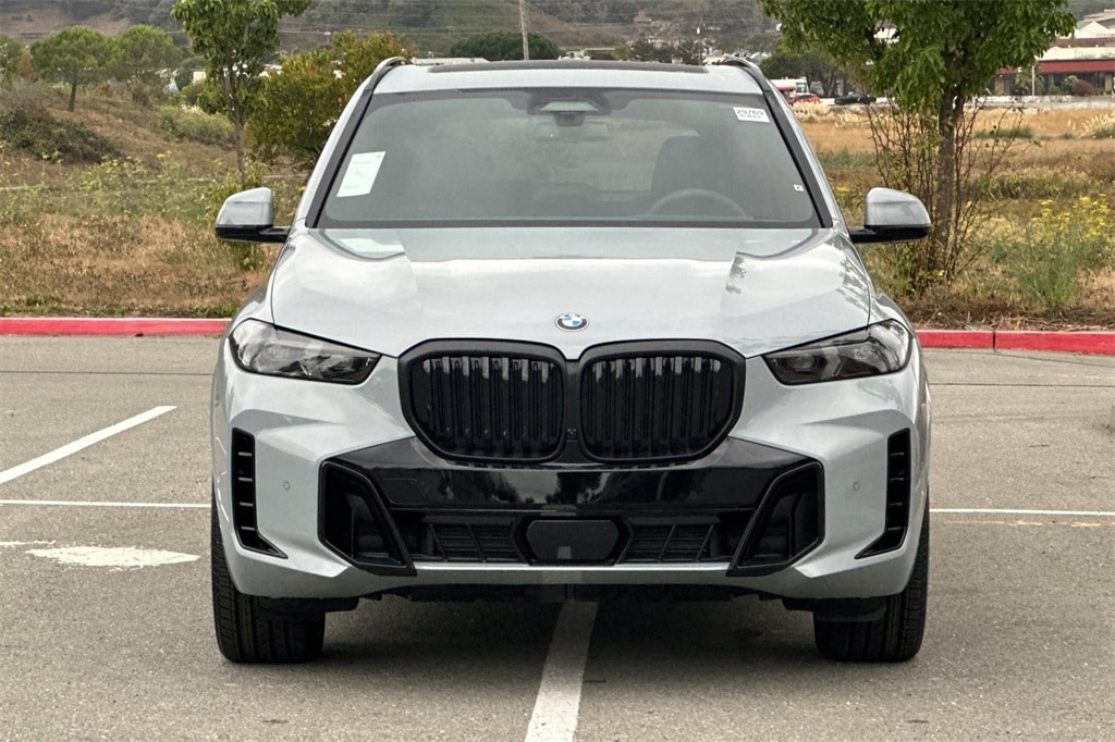 New 2026 BMW X5 xDrive40i SUV