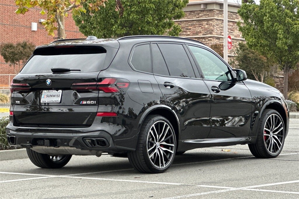 2025 Bmw X5 M60i photo 3