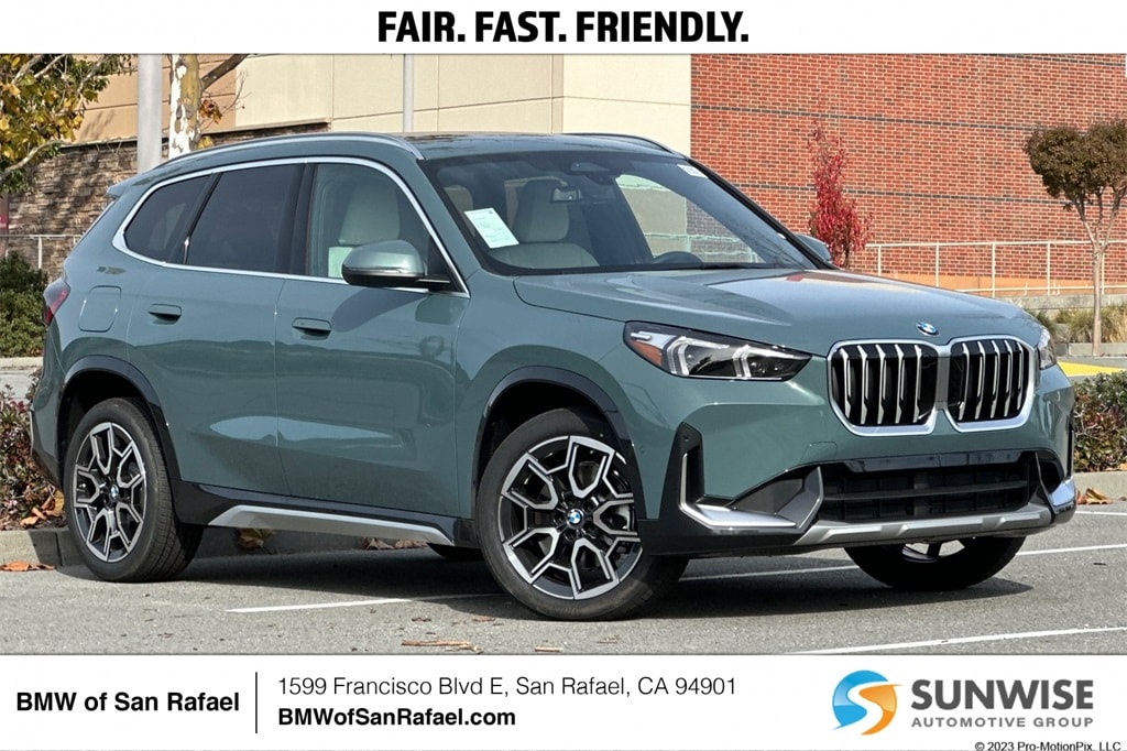 2026 BMW X1 28i's photo