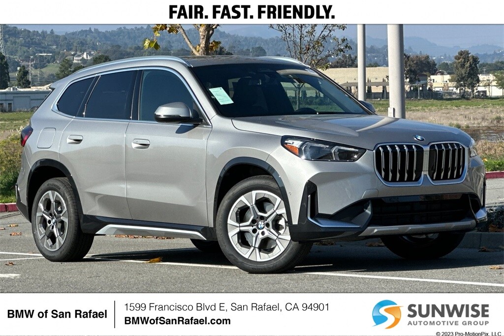 2026 BMW X1 28i's photo