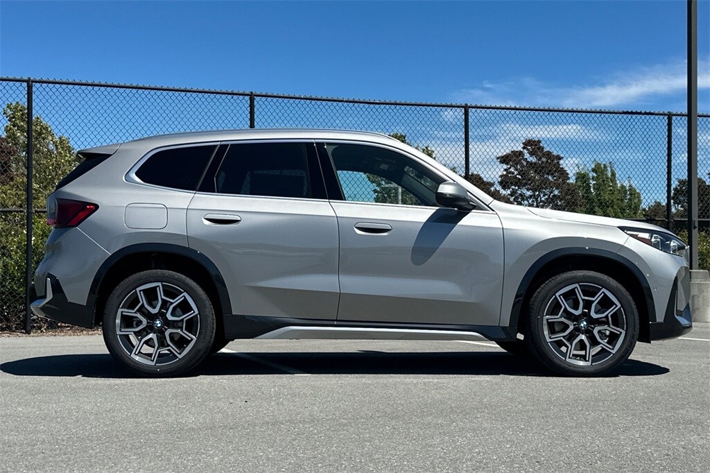 2025 Bmw X1 XDrive28i photo 4