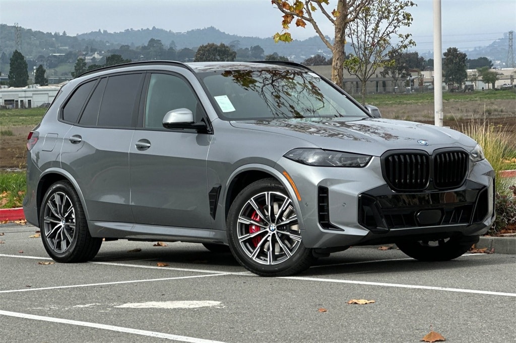 New 2026 BMW X5 PHEV xDrive50e SUV