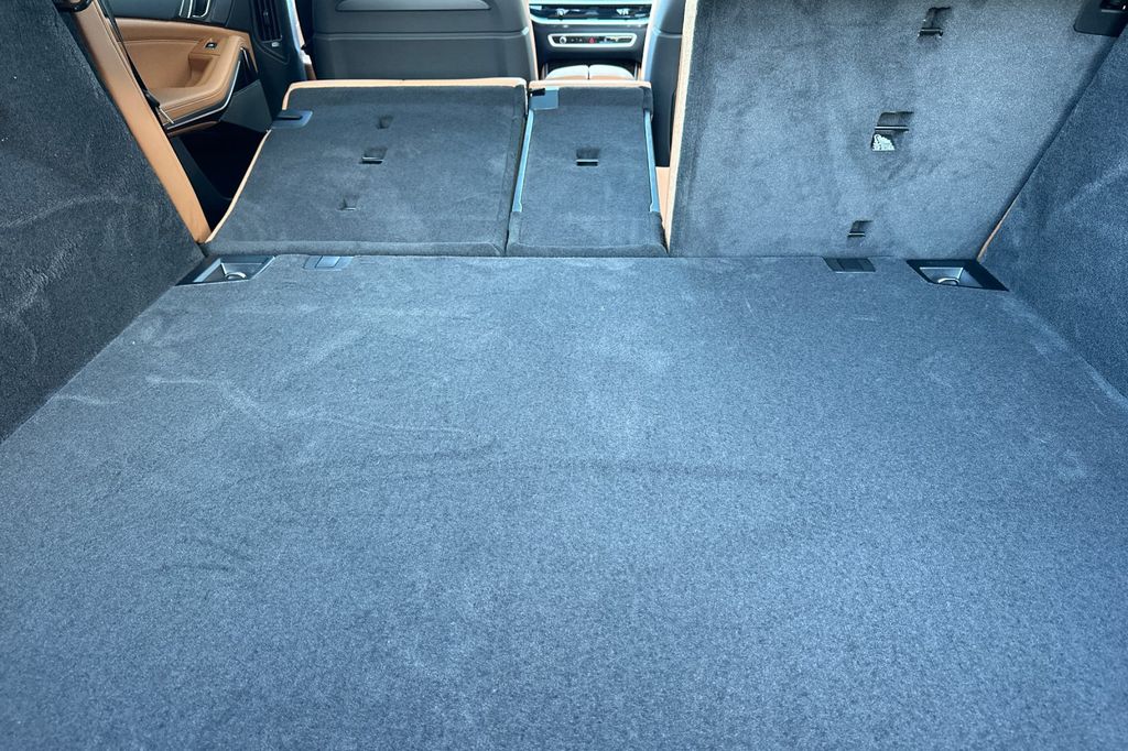 2026 BMW X5 M60i - Photo 13