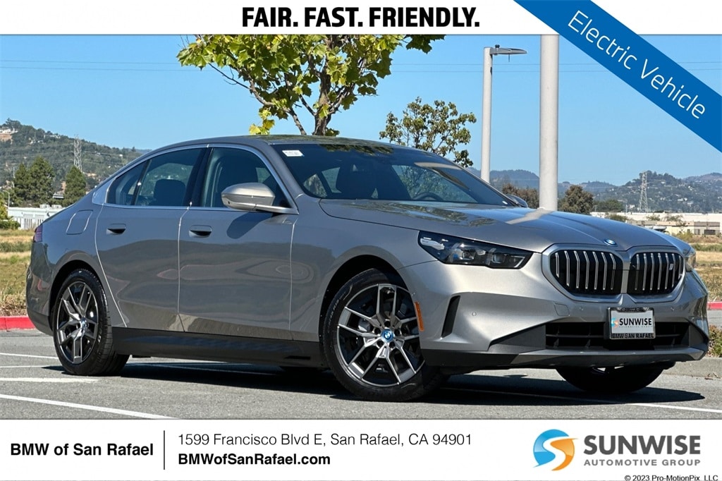 2024 BMW i5 40's photo