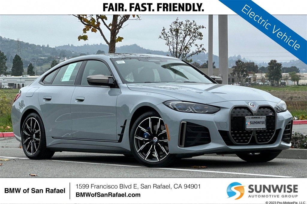 2023 BMW i4 M50's photo