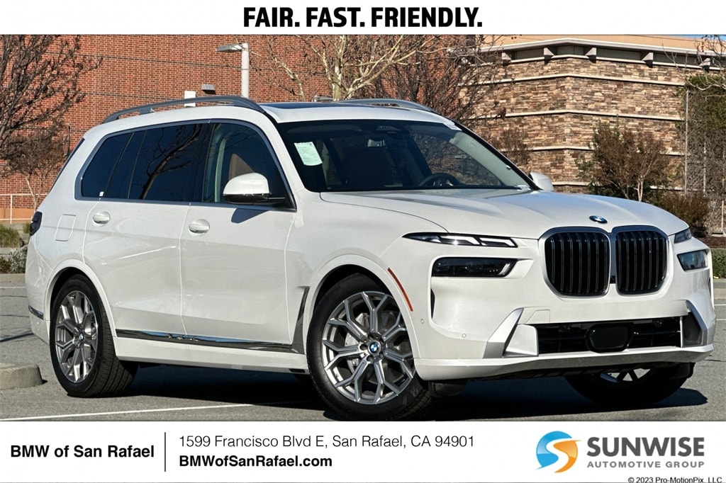2026 BMW X7 40i's photo