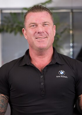 Staff member Tom Smith from ID_e8ed86527adb