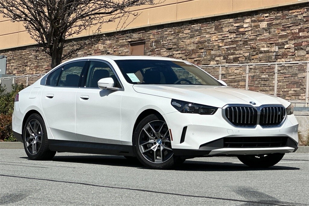 2025 Bmw i5 eDrive40 photo 2
