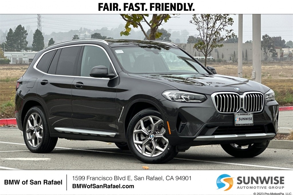 2023 BMW X3 30i's photo