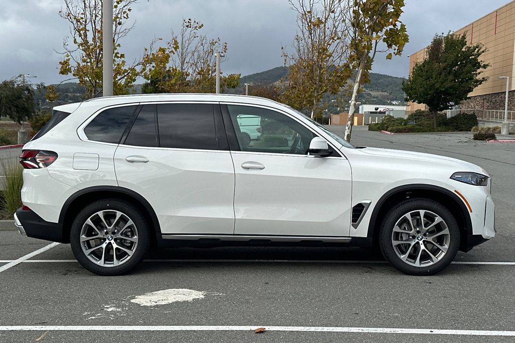 2026 BMW X5 40i - Photo 4