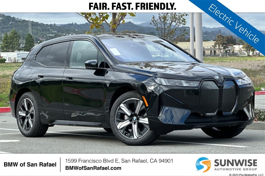 2026 BMW iX 45's photo