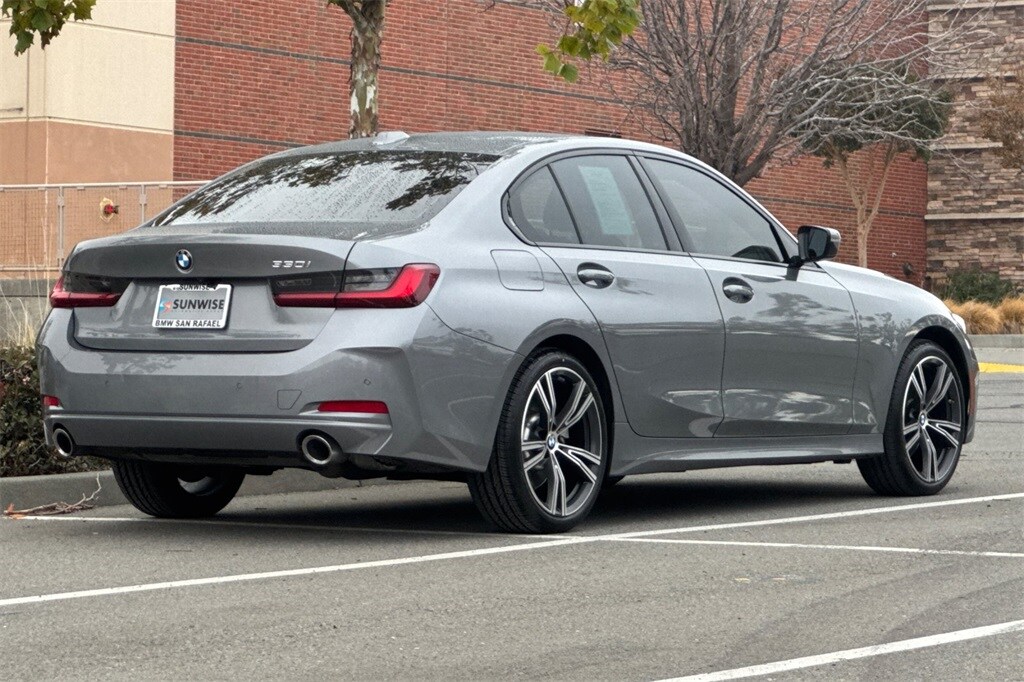 2023 Bmw 330i photo 4