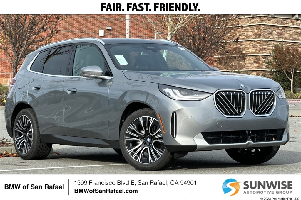 2026 BMW X3 30's photo