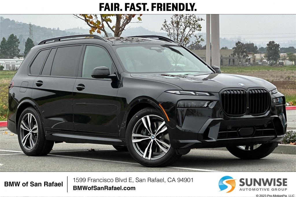 2026 BMW X7 40i's photo