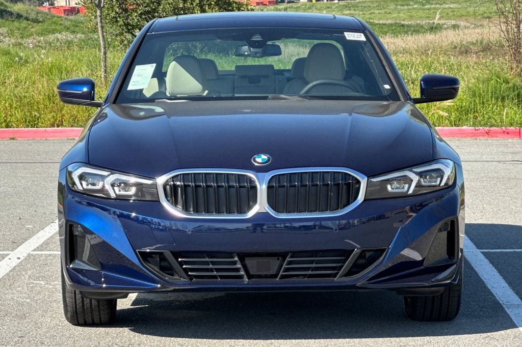 New 2026 BMW 330i Sedan