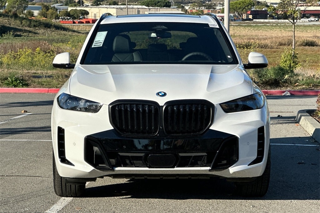 New 2026 BMW X5 PHEV xDrive50e SUV