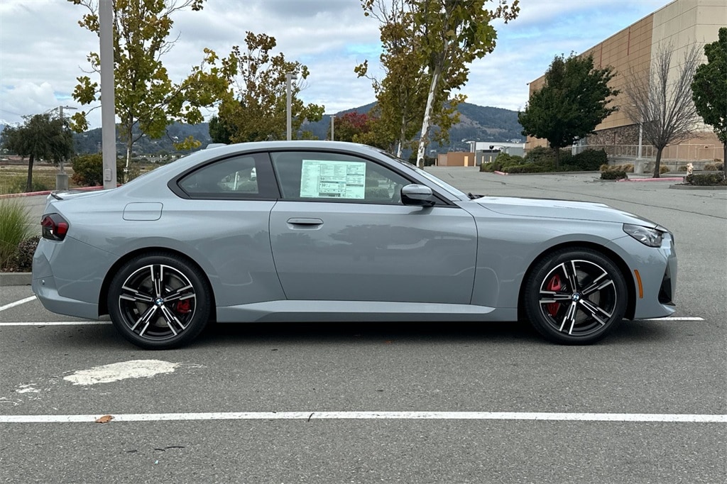 New 2026 BMW 230i  Coupe