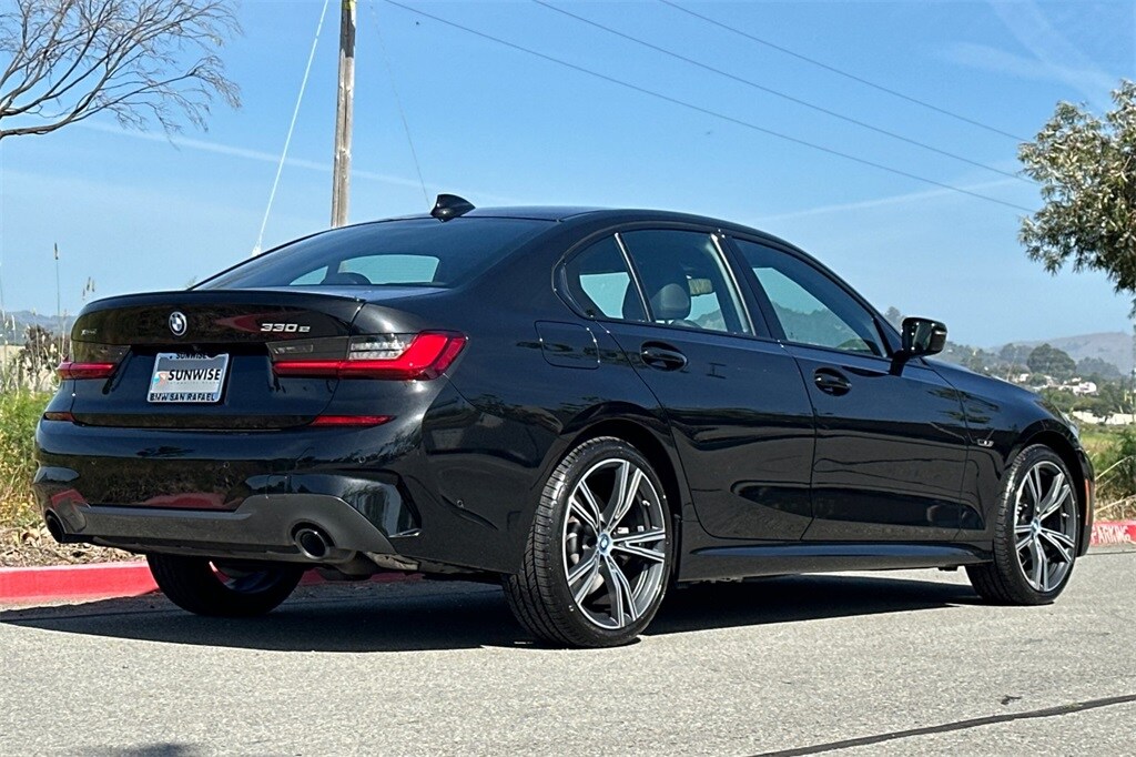 2022 Bmw 330e xDrive photo 4